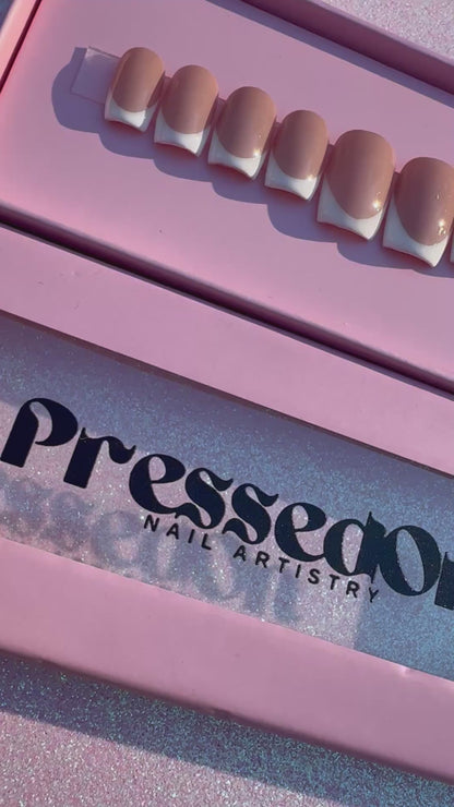 Press on Nails: Basic White French